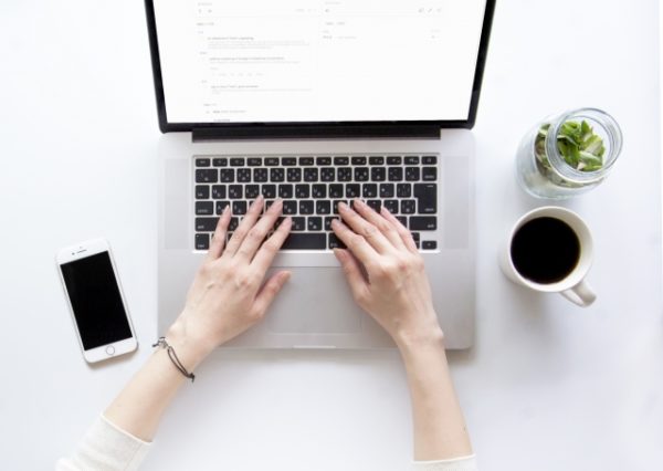 パソコン1台で稼ぐ