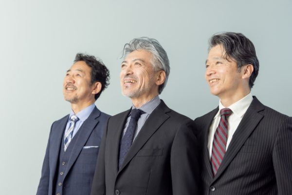 かっこいい中年男性