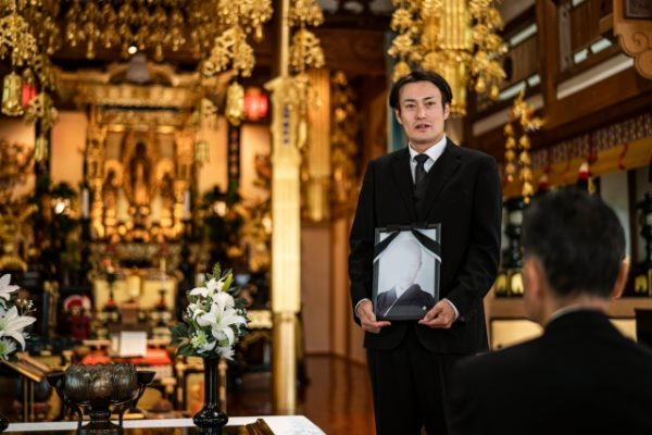 お葬式（喪主の挨拶）